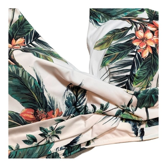 Sea Level Cross Front, Tango G Cup Cross Front Swim Bra White NWT - Picture 4 of 7